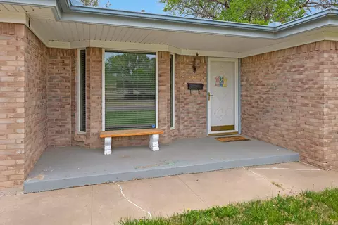 Exterior - 2813 Porter Drive Amarillo Tx 79110 Dr, Amarillo, TX 79110 photo 2 of 7