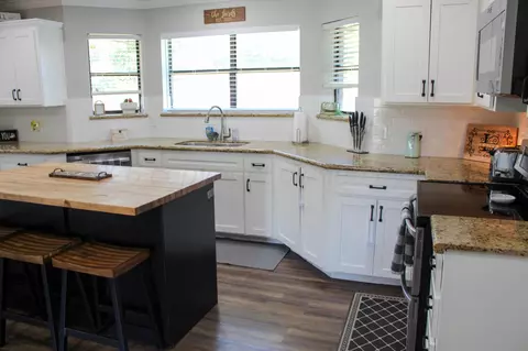 Kitchen - 623 Skyline Drive Borger Tx 79007 Dr, Borger, TX 79007 photo 1 of 4