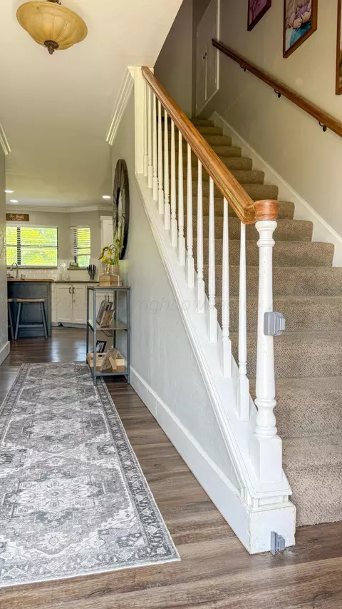 Entry Way - 623 Skyline Drive Borger Tx 79007 Dr, Borger, TX 79007 photo 1 of 2