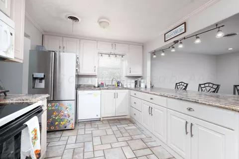 Kitchen - 7003 Euclid Street Amarillo Tx 79110 St, Amarillo, TX 79110 photo 4 of 4