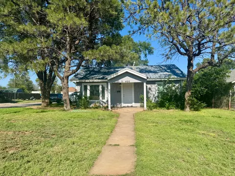400 S Madden Street Wheeler Tx 79079 St, Shamrock, TX 79079