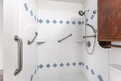 Bath - 5201 S Milam Street Amarillo Tx 79110-3205 St, Amarillo, TX 79110 photo 7 of 7