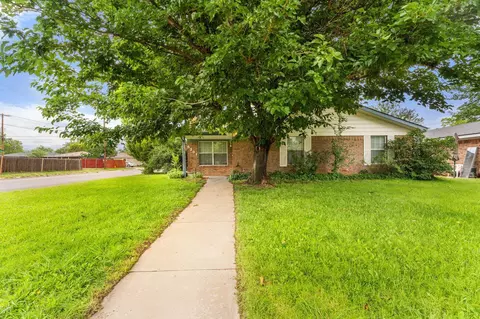 5201 S Milam Street Amarillo Tx 79110-3205 St, Amarillo, TX 79110