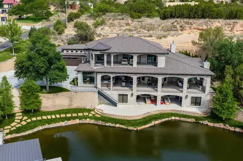 313 S Shore Drive Amarillo Tx 79118-8015 Dr, Amarillo, TX 79118