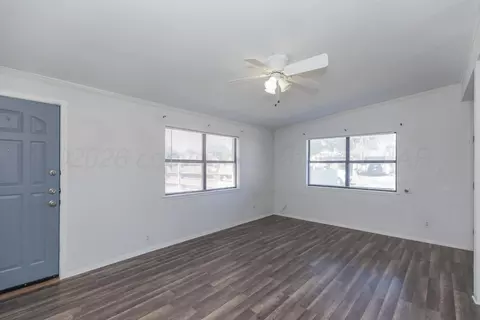 Living - 4419 S Ong Street Amarillo Tx 79110-2041 St, Amarillo, TX 79110 photo 4 of 5