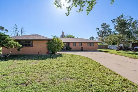 400 N Floyd Avenue Happy Tx 79042 Ave, Happy, TX 79042