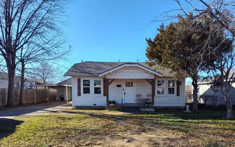 Exterior - 4002 S Bowie Street Amarillo Tx 79110-1240 St, Amarillo, TX 79110 photo 2 of 2