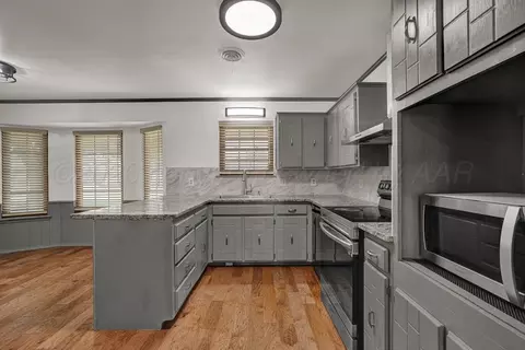 Kitchen - 7732 Canode Drive Amarillo Tx 79121-1008 Dr, Amarillo, TX 79121 photo 1 of 2