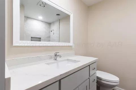 Bath - 5210 Royce Drive Amarillo Tx 79110-3017 Dr, Amarillo, TX 79110 photo 1 of 6