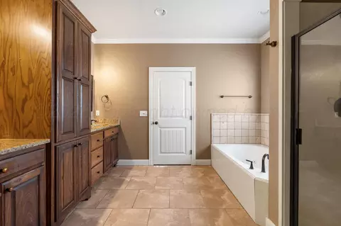 Bath - 6903 Spring Cherry Lane Amarillo Tx 79124 Ln, Amarillo, TX 79124 photo 1 of 7