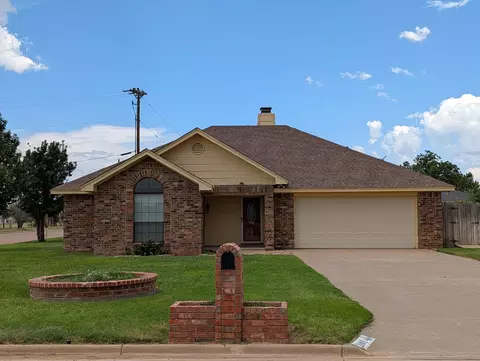 1101 Springfield Avenue Friona Tx 79035 Ave, Friona, TX 79035