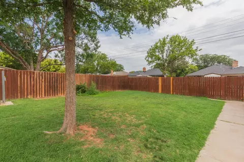 Exterior - 4206 Relatta Avenue Amarillo Tx 79110 Ave, Amarillo, TX 79110 photo 6 of 9