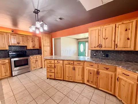 Kitchen - 6525 Cr E Stratford Tx 79084, Stratford, TX 79084 photo 4 of 4