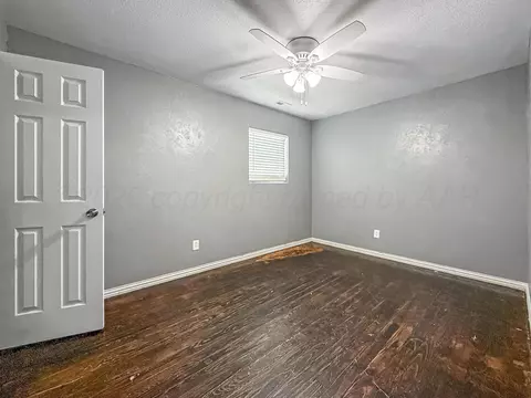 Bedroom - 119 Ash Street Borger Tx 79007 St, Borger, TX 79007 photo 3 of 3