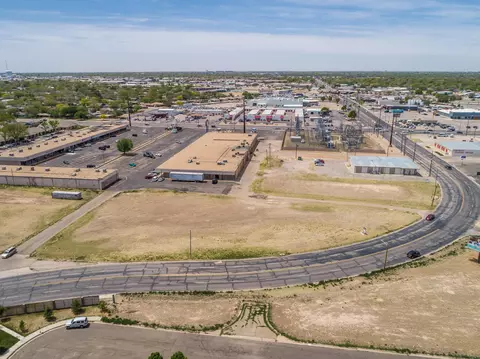 2451 Hardin Drive Amarillo Tx 79110-1727 Dr, Amarillo, TX 79110 photo 4