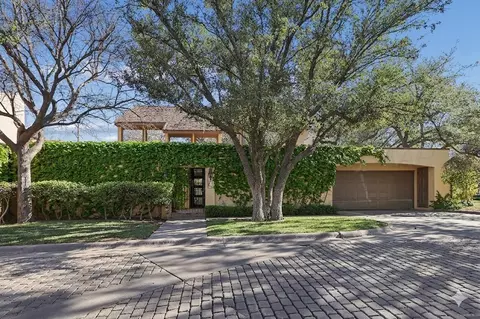 2 Woodstone Street Amarillo Tx 79106 St, Amarillo, TX 79106