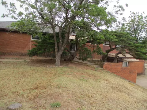 1200 E Harvester Avenue Pampa Tx 79065-5016 Ave, Pampa, TX 79065