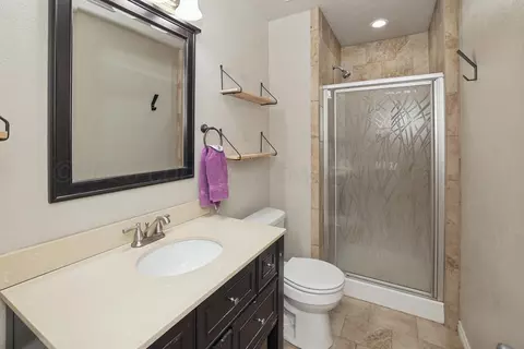 Bath - 5210 Susan Drive Amarillo Tx 79110-3129 Dr, Amarillo, TX 79110 photo 1 of 2