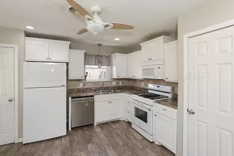 Kitchen - 5210 Susan Drive Amarillo Tx 79110-3129 Dr, Amarillo, TX 79110 photo 4 of 4