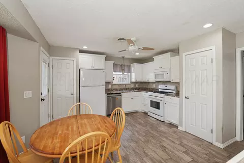 Kitchen - 5210 Susan Drive Amarillo Tx 79110-3129 Dr, Amarillo, TX 79110 photo 2 of 4