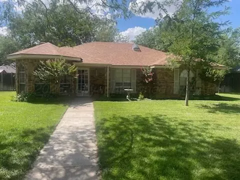 5814 Middleboro Drive Amarillo Tx 79109 Dr, Amarillo, TX 79109