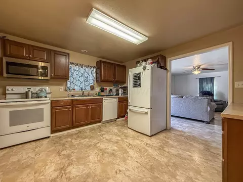 505 N Cedar Street Borger Tx 79007 St, Borger, TX 79007 photo 5