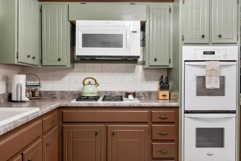 Kitchen - 8603 Olympia Drive Amarillo Tx 79110 Dr, Amarillo, TX 79110 photo 4 of 4