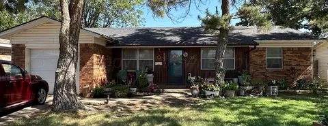 913 Shamrock Drive Dumas Tx 79029-3315 Dr, Dumas, TX 79029