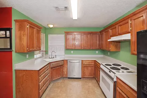 Kitchen - 1001 Sterling Drive Amarillo Tx 79110 Dr, Amarillo, TX 79110 photo 1 of 1