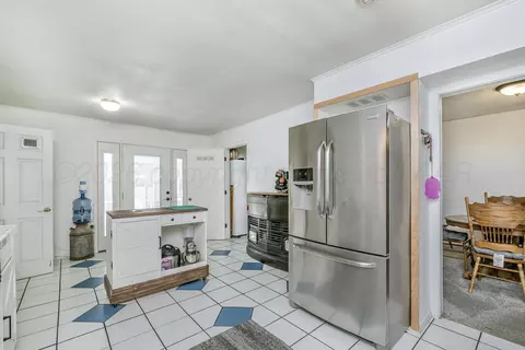 Kitchen - 1311 Cooley Drive Borger Tx 79007 Dr, Borger, TX 79007 photo 3 of 5