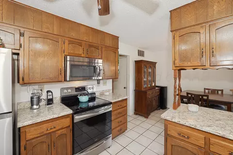 Kitchen - 6740 Westcliff Circle Amarillo Tx 79124-1114 Cir, Amarillo, TX 79124 photo 3 of 3