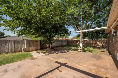 Exterior - 4203 Dodson Drive Amarillo Tx 79110-4717 Dr, Amarillo, TX 79110 photo 3 of 3