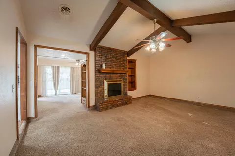 Living - 4203 Dodson Drive Amarillo Tx 79110-4717 Dr, Amarillo, TX 79110 photo 3 of 5
