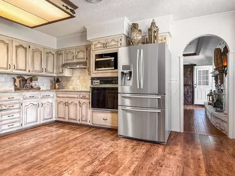 Kitchen - 408 Bois D Arc Borger Tx 79007, Borger, TX 79007 photo 1 of 3