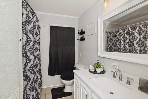 Bath - 4912 Bowie Street Amarillo Tx 79110-2510 St, Amarillo, TX 79110 photo 1 of 1