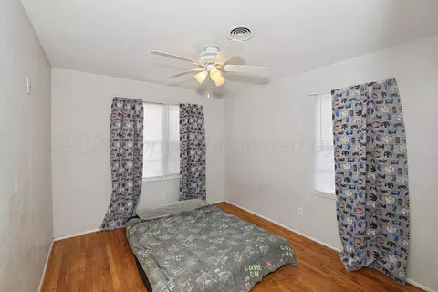 Bedroom - 4912 Bowie Street Amarillo Tx 79110-2510 St, Amarillo, TX 79110 photo 2 of 4