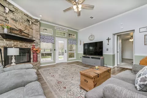 Living - 6702 Rio Lobo Street Amarillo Tx 79110 St, Amarillo, TX 79110 photo 1 of 2