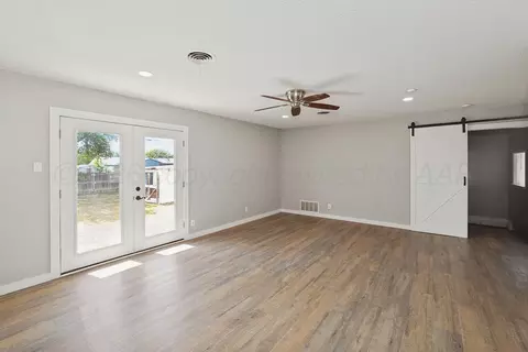 Living - 4304 S Bonham Street Amarillo Tx 79110 St, Amarillo, TX 79110 photo 3 of 3