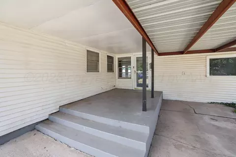 Exterior - 4304 S Bonham Street Amarillo Tx 79110 St, Amarillo, TX 79110 photo 2 of 4