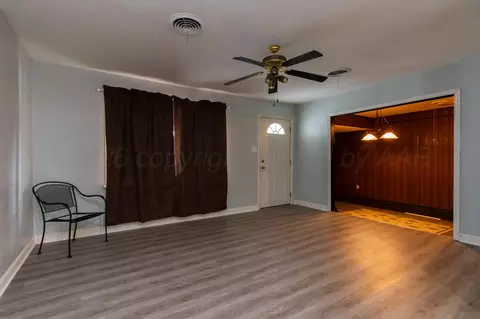 Living - 4007 Parker Street Amarillo Tx 79110 St, Amarillo, TX 79110 photo 1 of 6