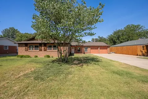3802 Linda Drive Amarillo Tx 79109-5632 Dr, Amarillo, TX 79109