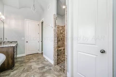 Bath - 6508 Tatum Circle Amarillo Tx 79119-1204 Cir, Amarillo, TX 79119 photo 2 of 7