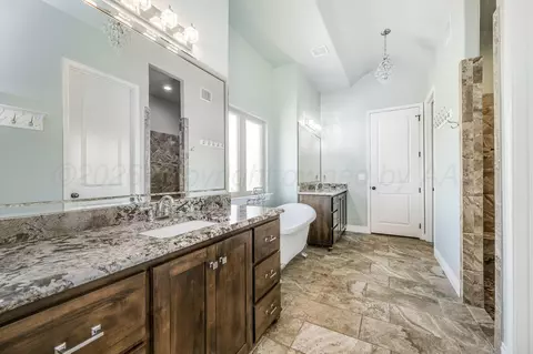 Bath - 6508 Tatum Circle Amarillo Tx 79119-1204 Cir, Amarillo, TX 79119 photo 1 of 7
