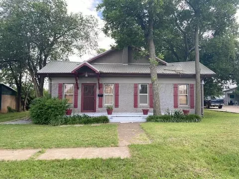 507 Ave G Nw Childress Tx 79201, Childress, TX 79201