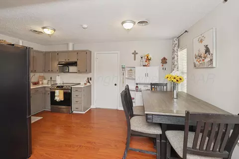 Kitchen - 5142 Royce Drive Amarillo Tx 79110-3011 Dr, Amarillo, TX 79110 photo 1 of 2
