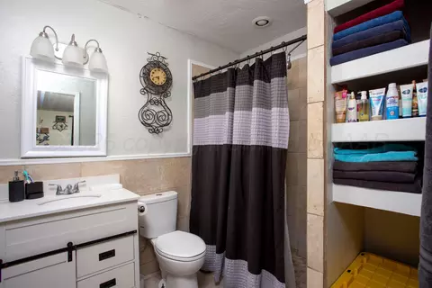Bath - 4448 Mesa Circle Amarillo Tx 79109-5342 Cir, Amarillo, TX 79109 photo 1 of 2