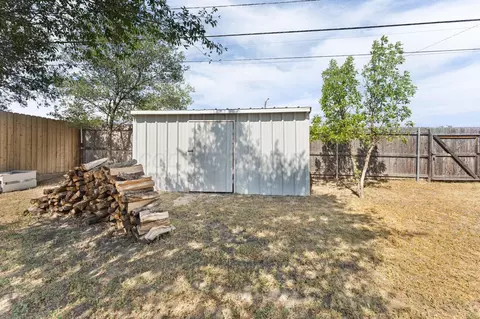 Exterior - 1301 Cooley Drive Borger Tx 79007 Dr, Borger, TX 79007 photo 5 of 5