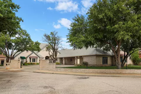 7216 Versailles Drive Amarillo Tx 79121-1812 Dr, Amarillo, TX 79121