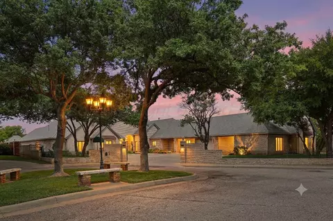 7216 Versailles Drive Amarillo Tx 79121-1812 Dr, Amarillo, TX 79121