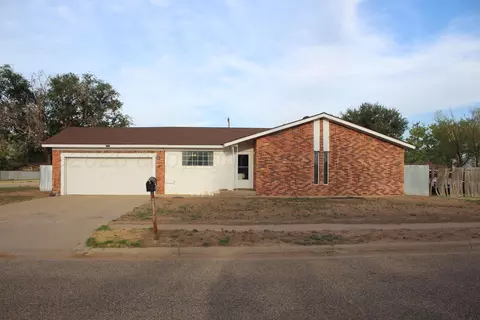 1212 Columbia Avenue Friona Tx 79035 Ave, Friona, TX 79035